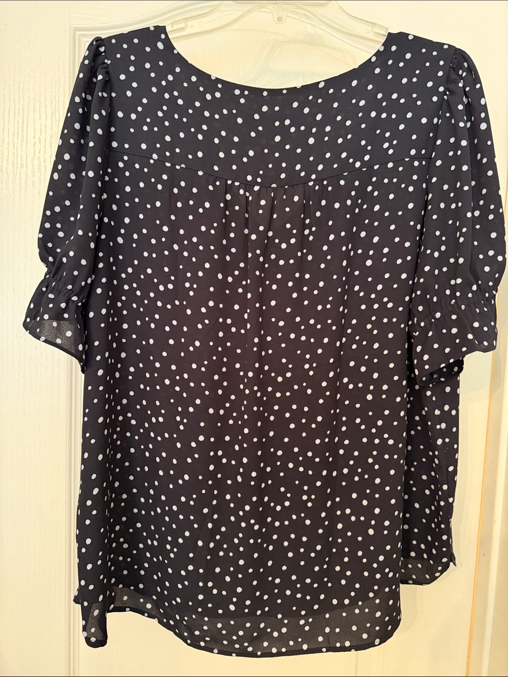 LOFT Navy and White Polka Dot V-Neck Blouse - Picture 3 of 5